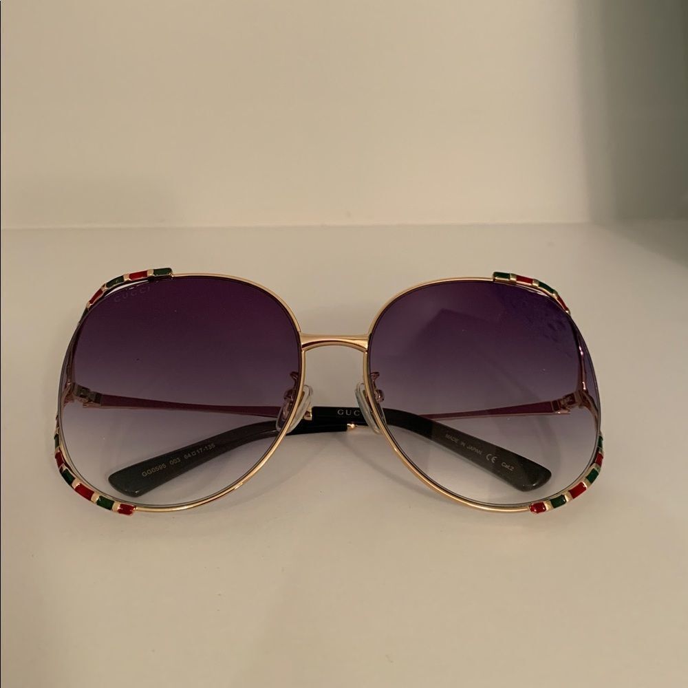 Gucci Gold Aviator Sunglasses with Leopard Print